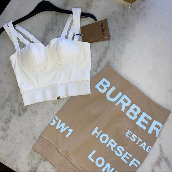 Burberry White Logo Hem Elastane Corset Top in White - Picture 15 of 16